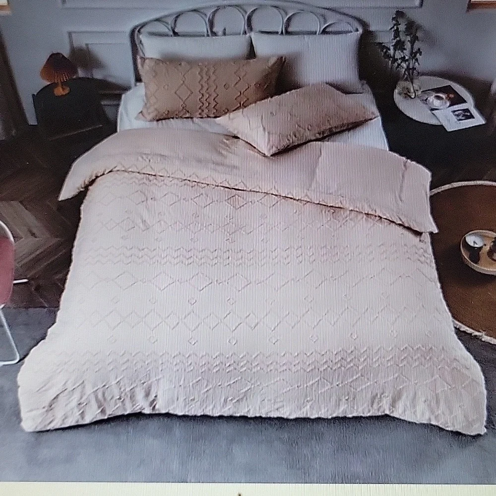 Finores  3 pc tan Duvet cover set Queen Boho All Season Shabby Chic NEW IN BAG